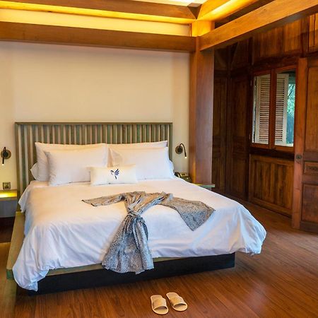 Tira Vilagna Suites & Spa Kintamani Quarto foto